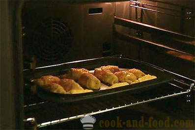 Hefekuchen mit Käse im Ofen