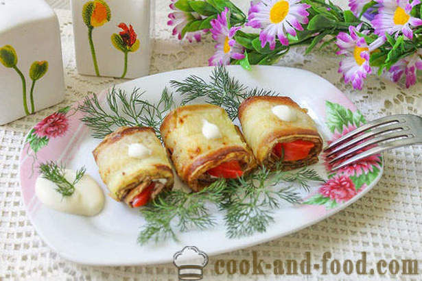 Rezept Zucchini-Röllchen mit Tomaten und Huhn