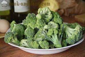 Einfaches Rezept Brokkoli mit Ei Öl