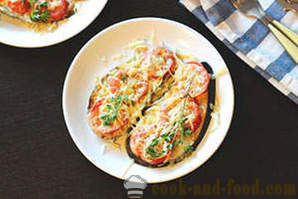 Gebackenes Aubergine mit Tomaten und Käse