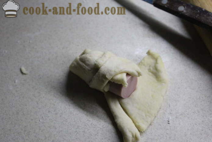 Schweine in Decken auf Joghurt und Hefe - wie Hotdogs in Gebäck in dem Ofen zu kochen, mit einem Schritt für Schritt Rezept Fotos