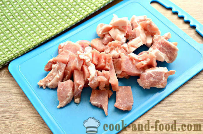 Tasty Schweinefleisch Soße mit Mehl - wie Fleisch Soße Schweinefleisch kochen Buchweizen, Schritt für Schritt Rezept Fotos