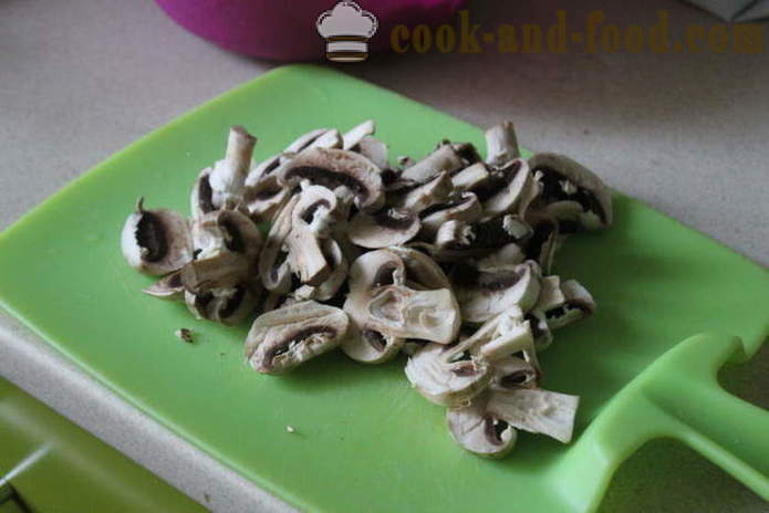 Schweinefleischbällchen mit Pilzen und Sahne-Sauce - wie Frikadellen aus Hackfleisch und Pilzen herzustellen, Schritt für Schritt Rezept Fotos