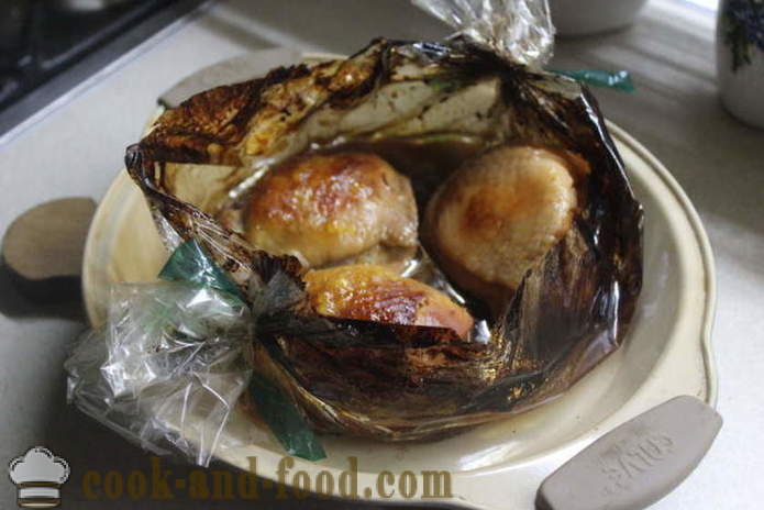 Hähnchenschenkel in der Hülse gebacken - wie ein leckerer gebackener Hähnchenschenkel in dem Ofen in Sojasauce, Schritt für Schritt Rezept Fotos