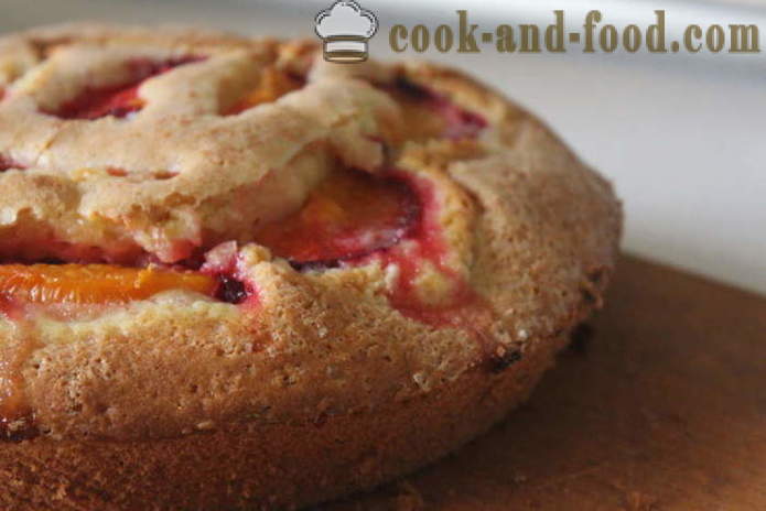Köstliche Aprikosen-Kuchen mit Kefir - wie Aprikosenkuchen im Ofen zu machen, mit einem Schritt für Schritt Rezept Fotos