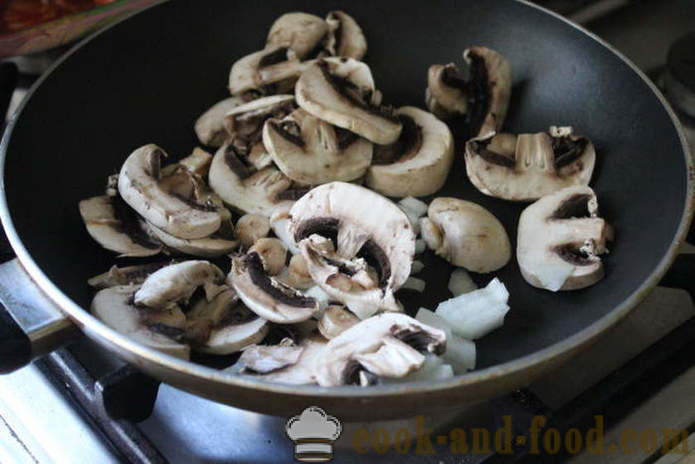 Kartoffeln mit Pilzen mit saurer Sahne und Knoblauch - wie in einer Pfanne Kartoffeln mit Pilzen zu kochen, einen Schritt für Schritt Rezept Fotos