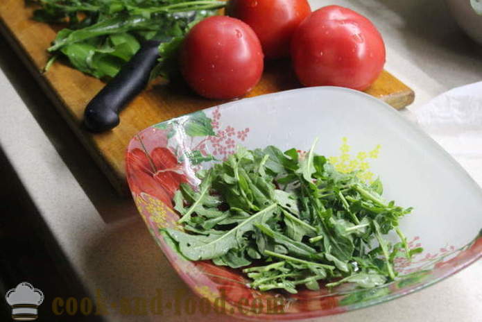 Delicious Salat mit Rucola und Tomaten - wie einen Salat von Rucola vorzubereiten, Schritt für Schritt Rezept Fotos