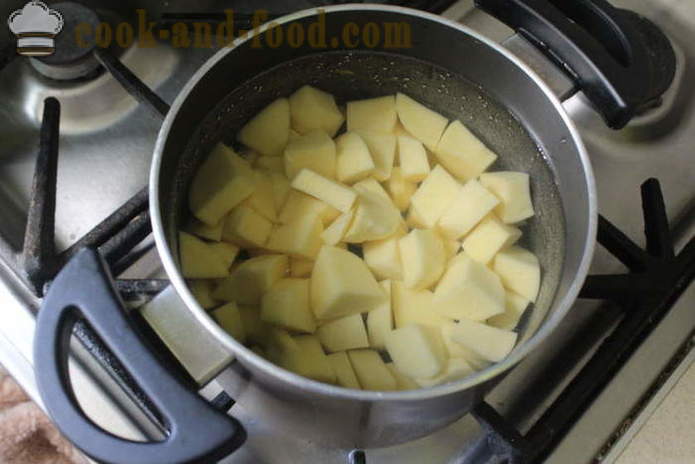 Tschechische Kartoffelsuppe mit Pilzen - wie mit Pilzen Tschechische Suppe zu kochen, einen Schritt für Schritt Rezept Fotos