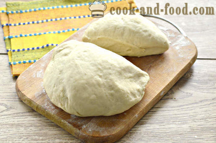 Lean Hefekuchen mit Kohl - wie einem fleischlosen Kohlkuchen im Ofen backen, mit einem Schritt für Schritt Rezept Fotos
