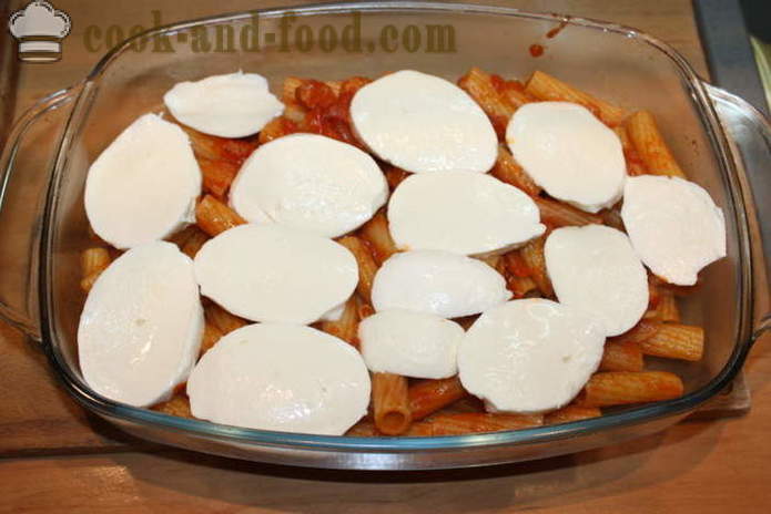 Italienisch ziti Gericht - wie Pasta im Ofen backen mit Käse, Tomaten und Schinken, Schritt für Schritt Rezept Fotos