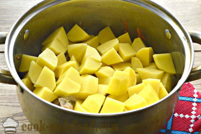 Gebackene Kartoffeln mit Huhn - wie man ein leckeres Eintopf aus Kartoffeln mit Huhn zu kochen, einen Schritt für Schritt Rezept Fotos