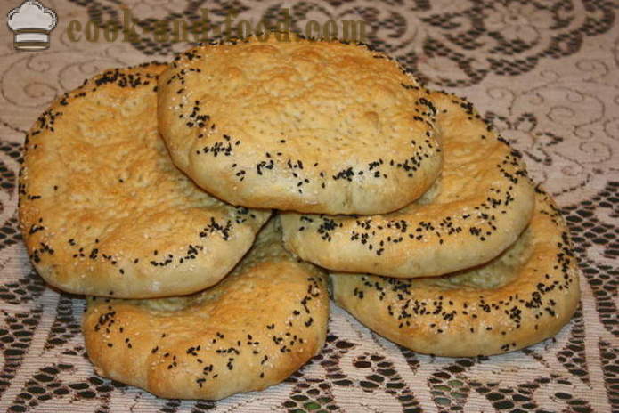 Hefekuchen im Ofen patyr - wie usbekisches Brot kochen zu Hause, Schritt für Schritt Rezept Fotos