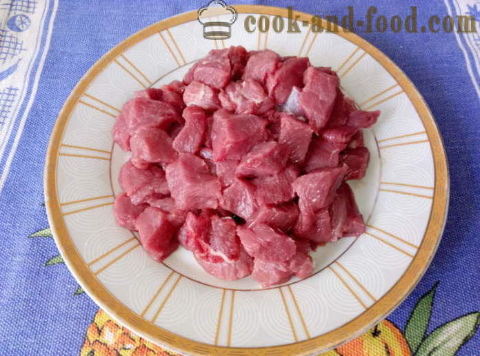 Rindfleisch in einem Topf im Ofen - wie das Rindfleisch in einem Topf heraus zu setzen, mit einem Schritt für Schritt Rezept Fotos