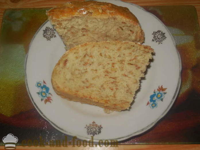 Selbst gemachtes Brot mit Haferflocken auf dem Wasser - wie Haferflocken Brot im Ofen backen, mit einem Schritt für Schritt Rezept Fotos