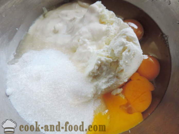 Köstliche und einfacher Quark-Pudding mit Kirschen - wie Quark-Auflauf im Ofen zu machen, mit einem Schritt für Schritt Rezept Fotos
