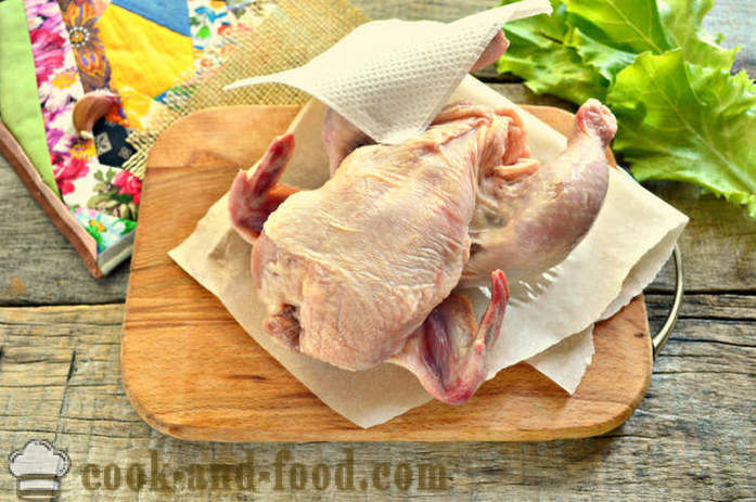 Huhn gebacken in der Hülse vollständig - wie Huhn im Ofen backen, mit einem Schritt für Schritt Rezept Fotos