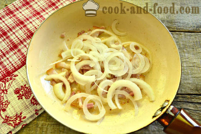 Ofenkartoffel mit Speck - wie Eintopf Kartoffeln in einer Pfanne, ein Schritt für Schritt Rezept Fotos