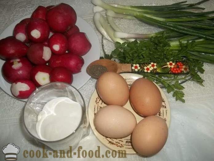 Köstlicher Salat von Rettich mit Ei und Zwiebeln - wie einen Salat aus Rettich, einen Schritt für Schritt Rezept Fotos vorzubereiten