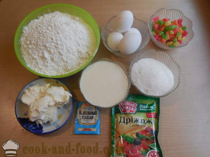 Einfache multivarka Osterkuchen mit Sahne und Milch schmelzen - wie man einen Kuchen in multivarka backen, Schritt für Schritt Kuchen einfachen Rezept und Foto