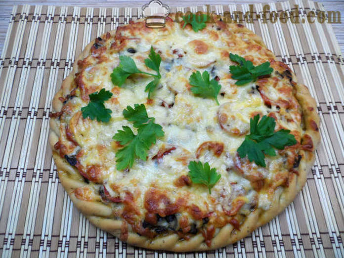 Die einfachste hausgemachte Pizza sprunghaft und der beste Belag für Pizza - wie Pizza Hefe zu kochen, einen Schritt für Schritt Rezept Fotos