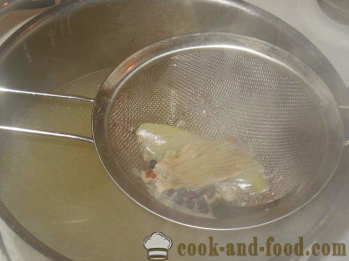 Ein einfaches Rezept für Fischsuppe aus Hecht Ziele multivarka - wie Suppe aus Hecht Kopf nach Hause zu kochen, Schritt für Schritt Rezept Fotos