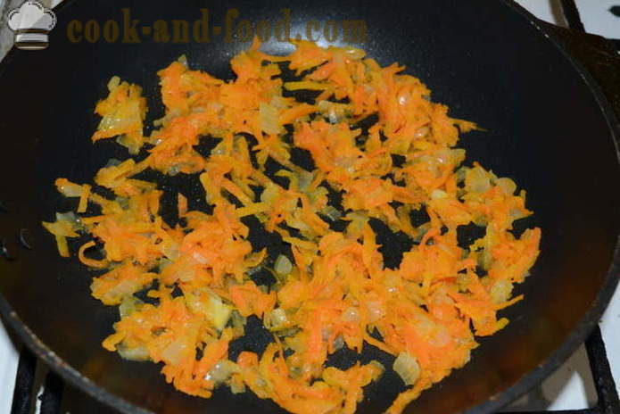 Kartoffelsuppe mit gefrorenen Frikadellen und Gurken - wie mit Fleischbällchen Kartoffelsuppe zu kochen, mit einem Schritt für Schritt Rezept Fotos