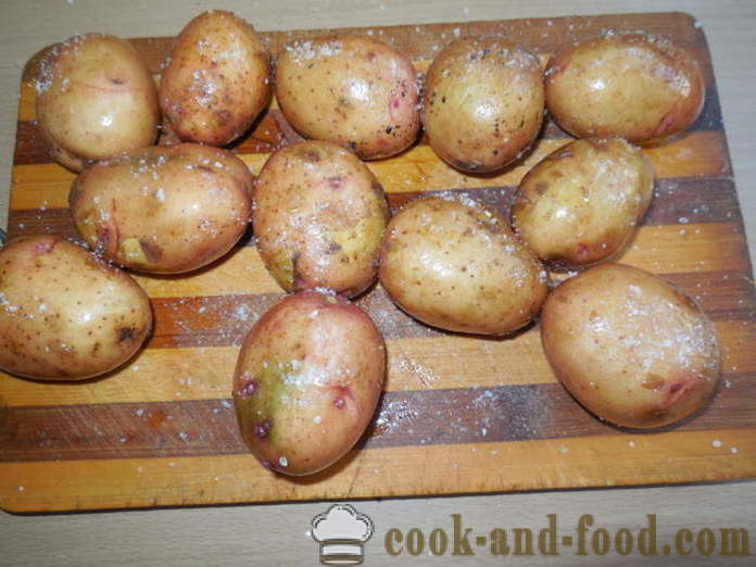 Gebackene Kartoffeln in der Schale in dem Ofen - wie köstlich gebackene Pellkartoffeln in dem Ofen, mit einem Schritt für Schritt Rezept Fotos