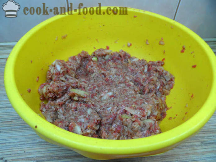 Ein Schicht Samsa mit Fleisch in dem Ofen - Samsa, wie zu Hause, Schritt für Schritt Rezept Fotos kochen