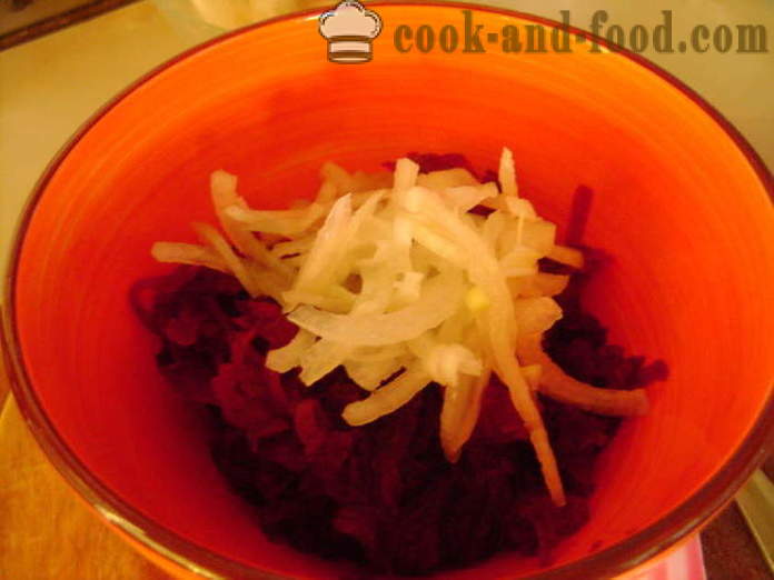 Roter-Bete-Salat ohne Mayonnaise, Knoblauch und Zwiebeln - wie einen Salat aus roten Rüben, Schritt für Schritt Rezept Fotos vorzubereiten