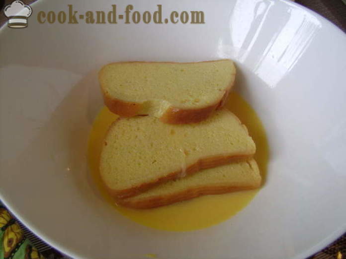 Toasten des Brotes mit Käse - wie braten Croutons in einer Pfanne, ein Schritt für Schritt Rezept Fotos