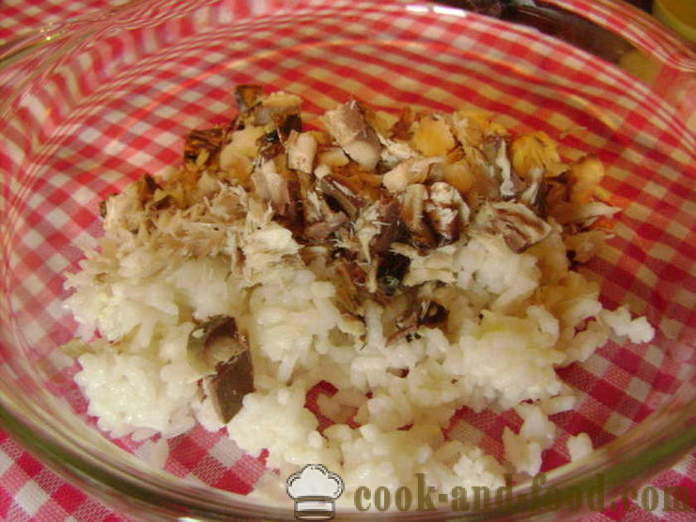 Einfacher Fischsalat mit Reis und Ei - wie Fischsalat mit Reis zu kochen, einen Schritt für Schritt Rezept Fotos