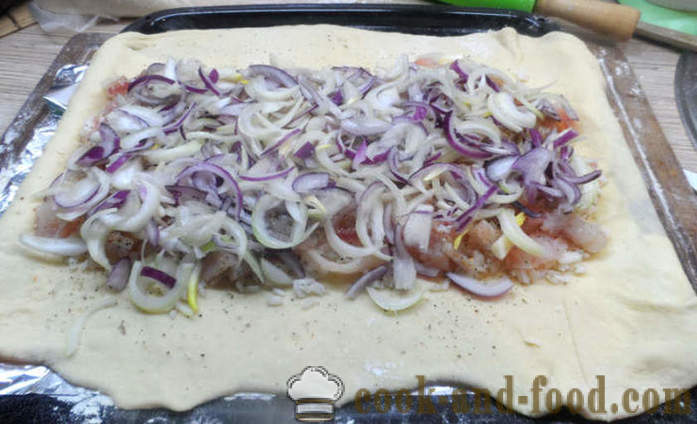 Hefekuchen mit Fisch und Reis und frischem Fisch - wie eine Torte mit Fisch im Ofen zu kochen, mit einem Schritt für Schritt Rezept Fotos