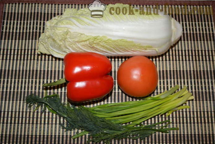 Salat mit Chinakohl, Tomaten und Paprika - wie einen Salat aus Chinakohl, einen Schritt für Schritt Rezept Fotos vorzubereiten