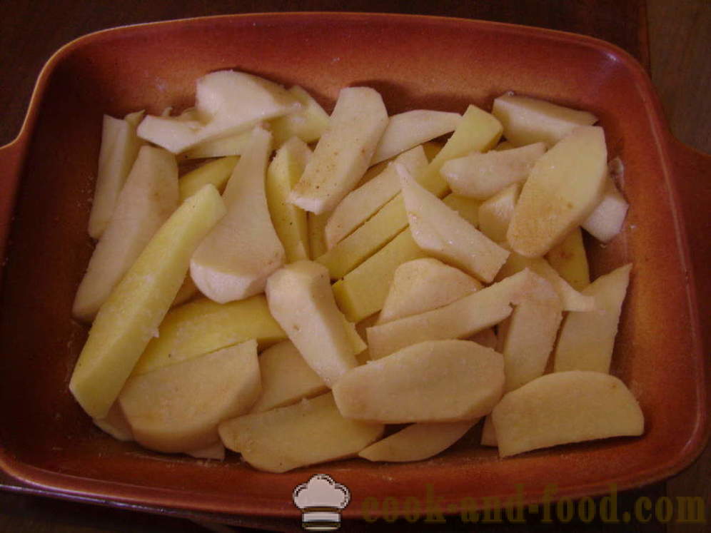 Kartoffeln in Sahnesoße gebacken - beide sind köstlich gebackene Kartoffeln im Ofen mit gebräunter Kruste, mit einem Schritt für Schritt Rezept Fotos