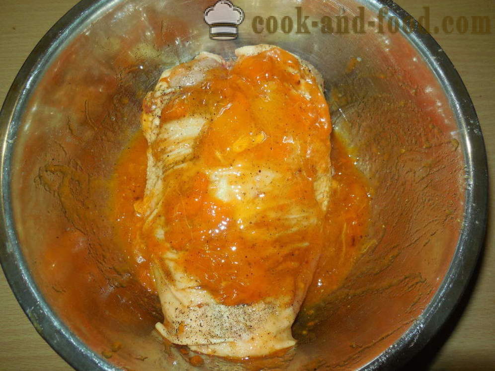 Saftige Hähnchenbrust im Ofen gebacken - wie Hähnchenbrust im Ofen zu kochen, mit einem Schritt für Schritt Rezept Fotos