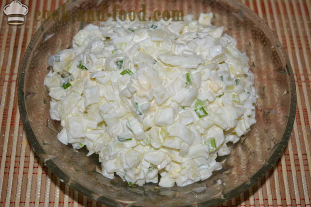 Zwiebel-Salat mit Zwiebel mit Ei und Mayonnaise - wie den Zwiebel-Salat zu kochen, einen Schritt für Schritt Rezept Fotos