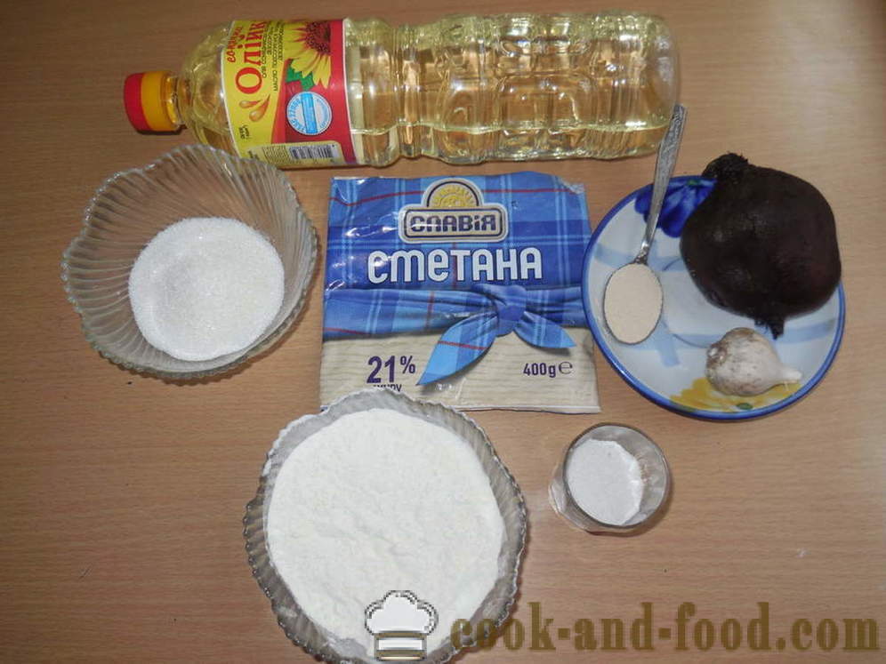 Ukrainischen Teigtaschen mit Knoblauch Borschtsch - wie Knödel in dem Ofen mit Knoblauch backen, mit einem Schritt für Schritt Rezept Fotos