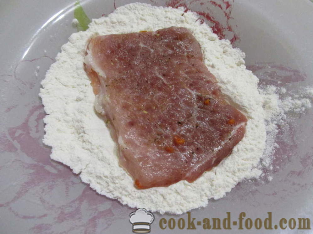 Saftige Schweinekoteletts im Ofen mit Käse Teig - wie Schweinekoteletts im Ofen zu kochen, mit einem Schritt für Schritt Rezept Fotos