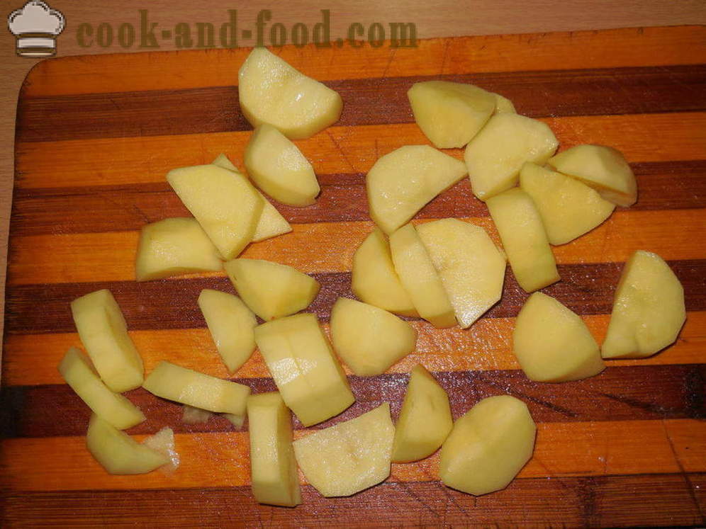Gebackene Kartoffel mit Fleisch und Gemüse - wie einen Eintopf aus Kartoffeln mit Fleisch in multivarka zu kochen, Schritt für Schritt Rezept Fotos