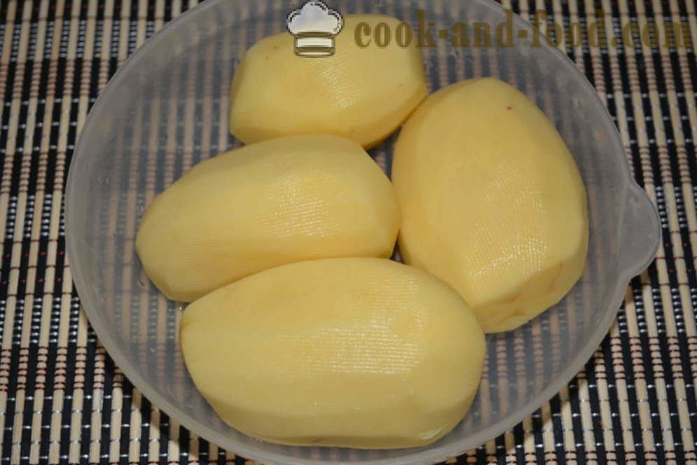 Kartoffelsuppe mit Croutons und Salami - wie Suppe aus einer Kartoffel zu machen, einen Schritt für Schritt Rezept Fotos