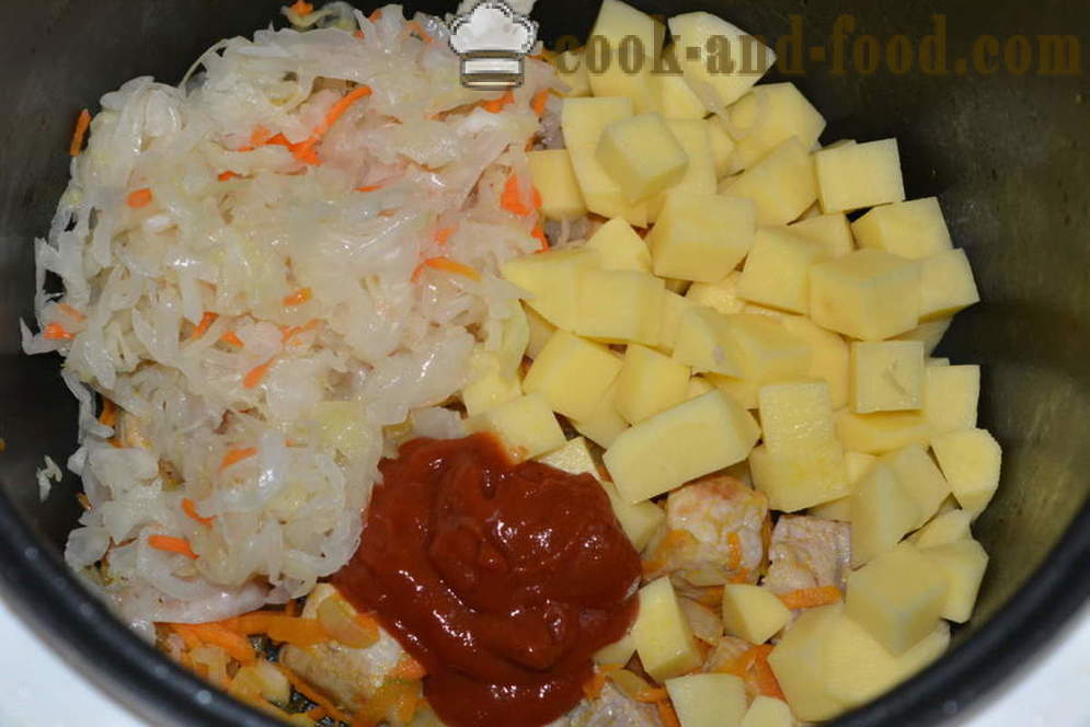 Saure Suppe aus Sauerkraut mit Fleisch multivarka - wie Suppe aus Sauerkraut kocht in multivarka, Schritt für Schritt Rezept Fotos