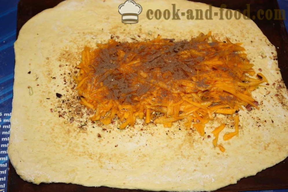 Hefekuchen mit Kürbis -ähnlichen kochen Kürbiskuchen sprunghaft, mit einem Schritt für Schritt Rezept Fotos