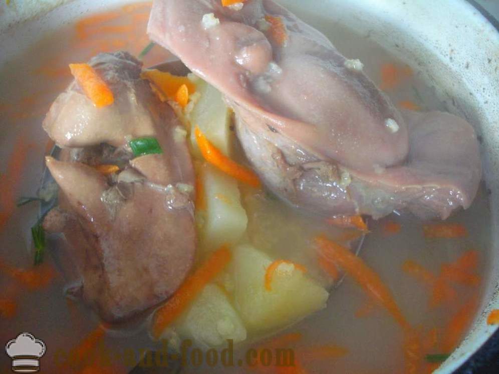 Millet Suppe mit Innereien von Gans - wie Suppe mit Hirse zu kochen, einen Schritt für Schritt Rezept mit Fotos