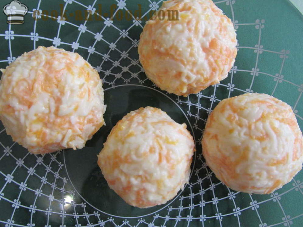 Original Snack auf Cracker: Frischkäse, Knoblauch, Mayonnaise und Karotte - wie Käse Vorspeise zu machen, einen Schritt für Schritt Rezept Fotos