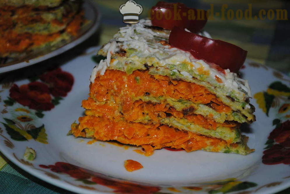 Gemüsekuchen aus Zucchini mit Karotte gestopft, Squash, wie einen Kuchen zu kochen, Schritt für Schritt Rezept Fotos