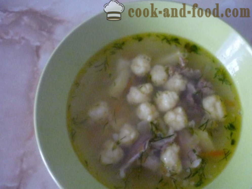 Köstliche Suppe mit Knödeln in der Brühe - Schritt für Schritt, wie man kocht Suppe mit Knödeln, Rezept mit Foto