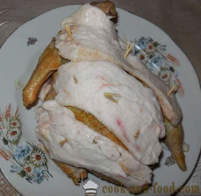 Wild Pheasant im Ofen gebacken - wie köstlich Fasanen im Hause zu kochen, das Rezept mit einem Foto