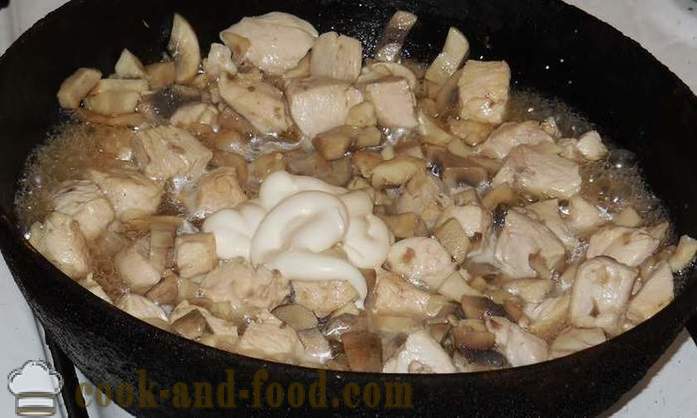 Hähnchen geschmort mit Pilzen oder wie Huhn Eintopf kochen - einen Schritt für Schritt Rezept Fotos