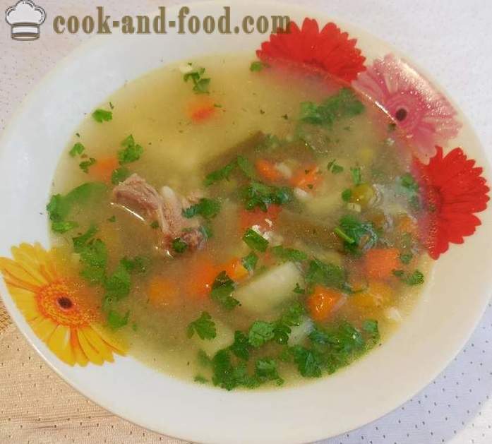 Köstliche Gemüsesuppe mit Fleisch in multivarka - ein Schritt für Schritt Rezept mit Fotos, wie Gemüsesuppe mit gefrorenen Erbsen und grünen Bohnen kochen