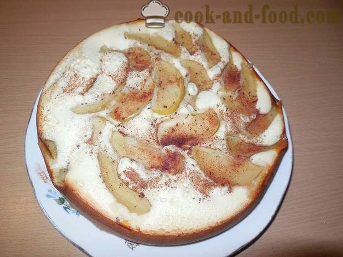 Lush Apfelkuchen in multivarka mit Zimt und Ingwer - wie in multivarka, Schritt für Schritt Rezept mit Fotos einen Apfelkuchen zu machen.